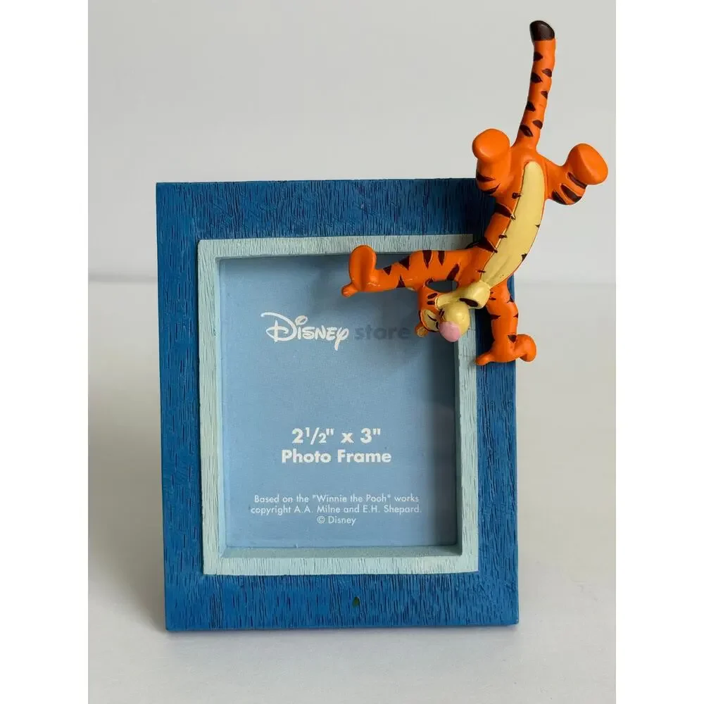 Vintage Disney Store Tigger Photo Frame 2.5